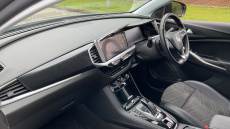 Vauxhall Grandland 1.5 Turbo D Ultimate 5dr Auto Diesel Hatchback